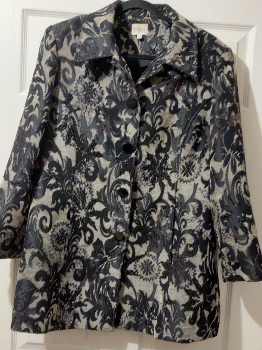 Cleo Tapestry Floral Jacket Size 14 Black Grey Statement Coat - Picture 6 of 7